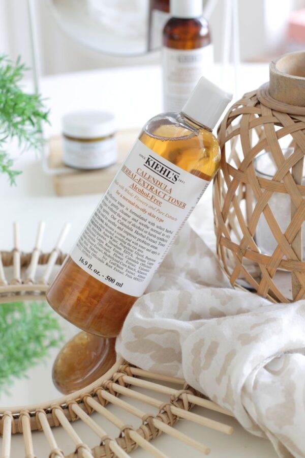 Kiehl's Calendula Herbal Extract Toner Alcohol-Free 250 ml  (Made in USA ) - Image 2