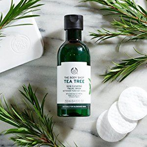 The Body Shop Tea Tree Skin Clearing Facial Wash - 250ml  (Made in UK )